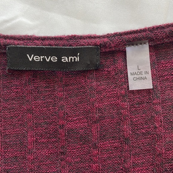 Vervi ami Pullover Burgundy Asymmetrical hem with long sleeves light Sweater -L - Picture 6 of 8